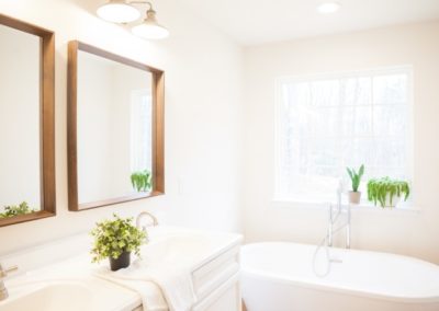 Boxwood Bath | Ironwood Homes