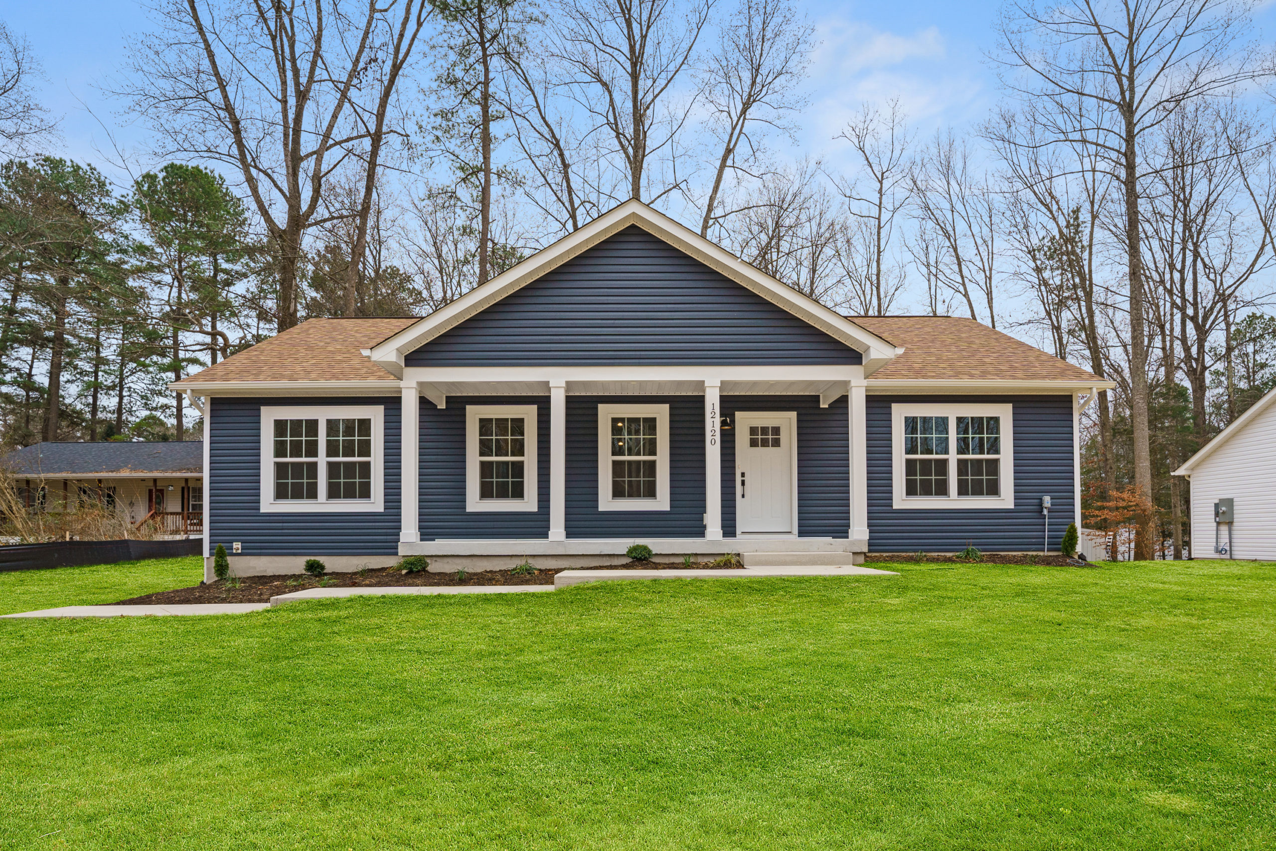 4411 Willann Boxwood_thumb