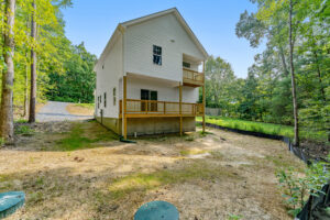 11485BrownLn 13