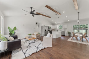 50LakeCountryDr 19